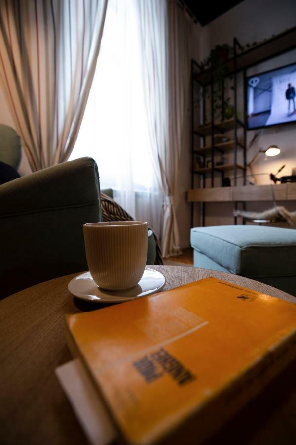 Old Town Courtyard Apartment With Private Parking Kluż-Napoka Zewnętrze zdjęcie